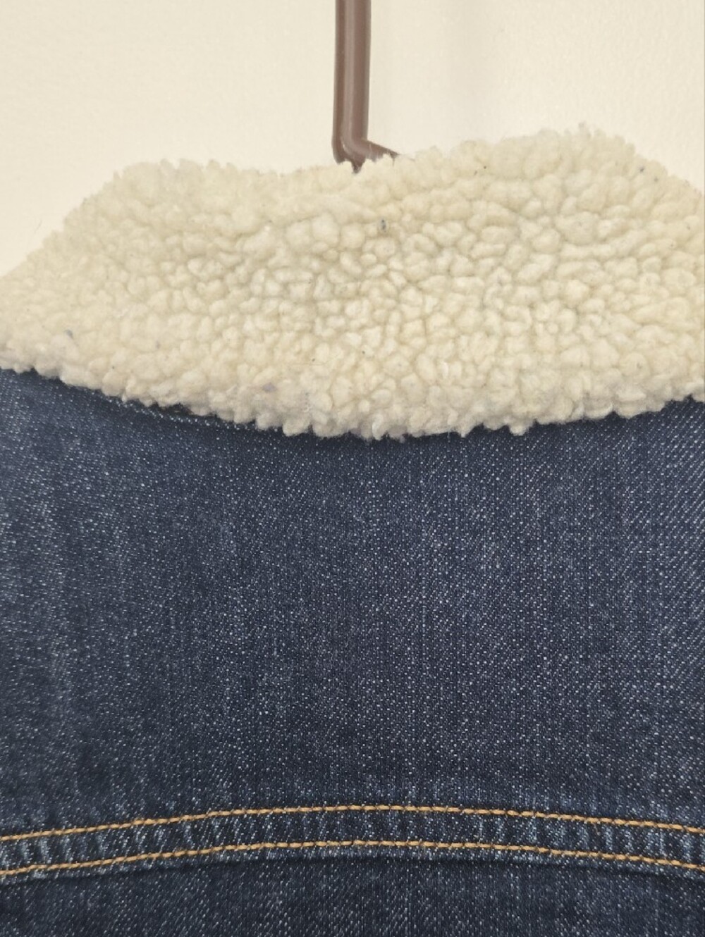 Levi's Dark Blue Denim Sherpa Collar Jacket - Picture 10 of 12